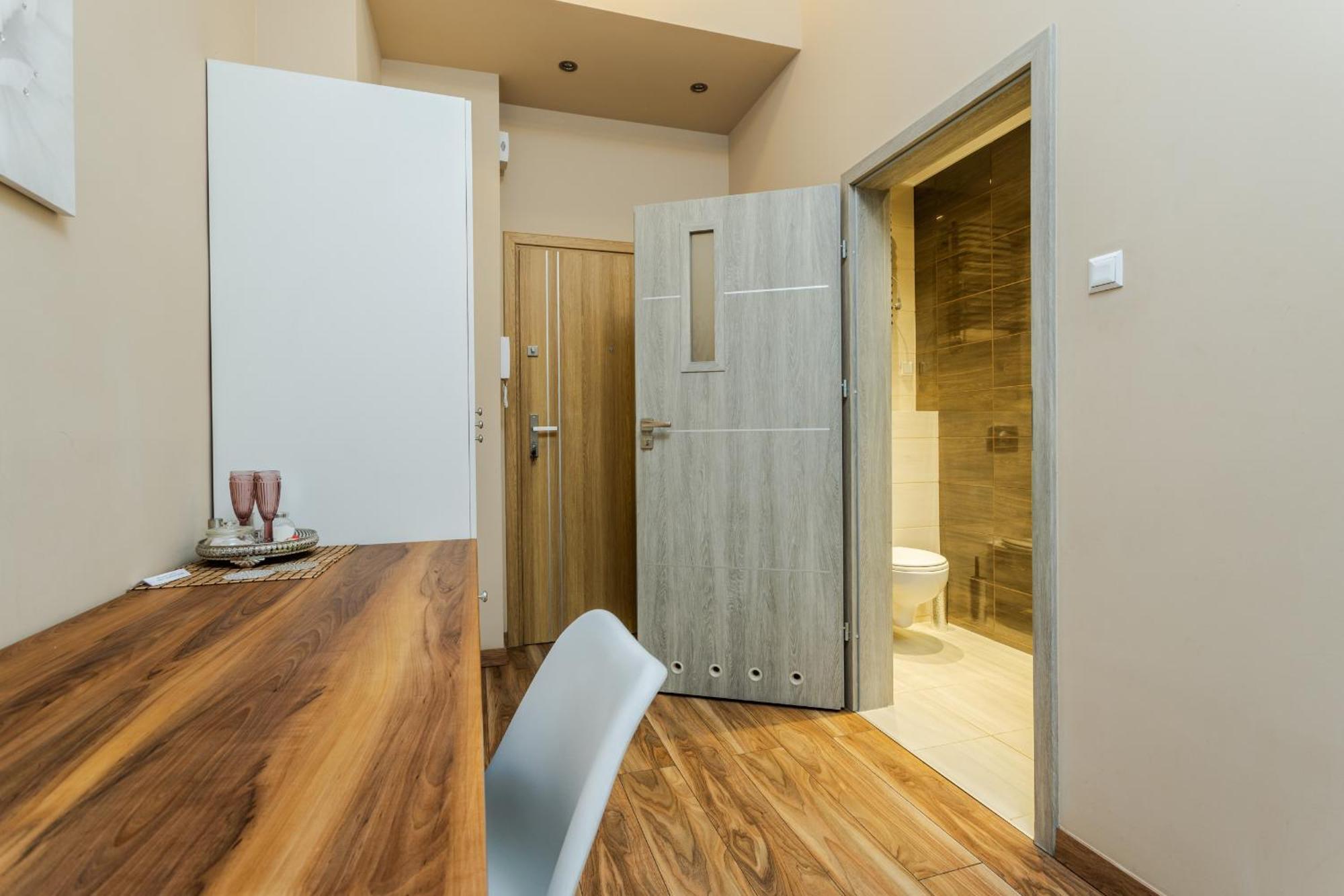 Functional And Comfortable Very Berry Studios In Poznan By Noclegi Renters Extérieur photo