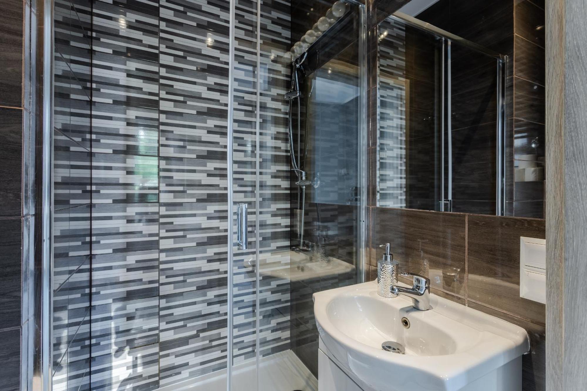 Functional And Comfortable Very Berry Studios In Poznan By Noclegi Renters Extérieur photo
